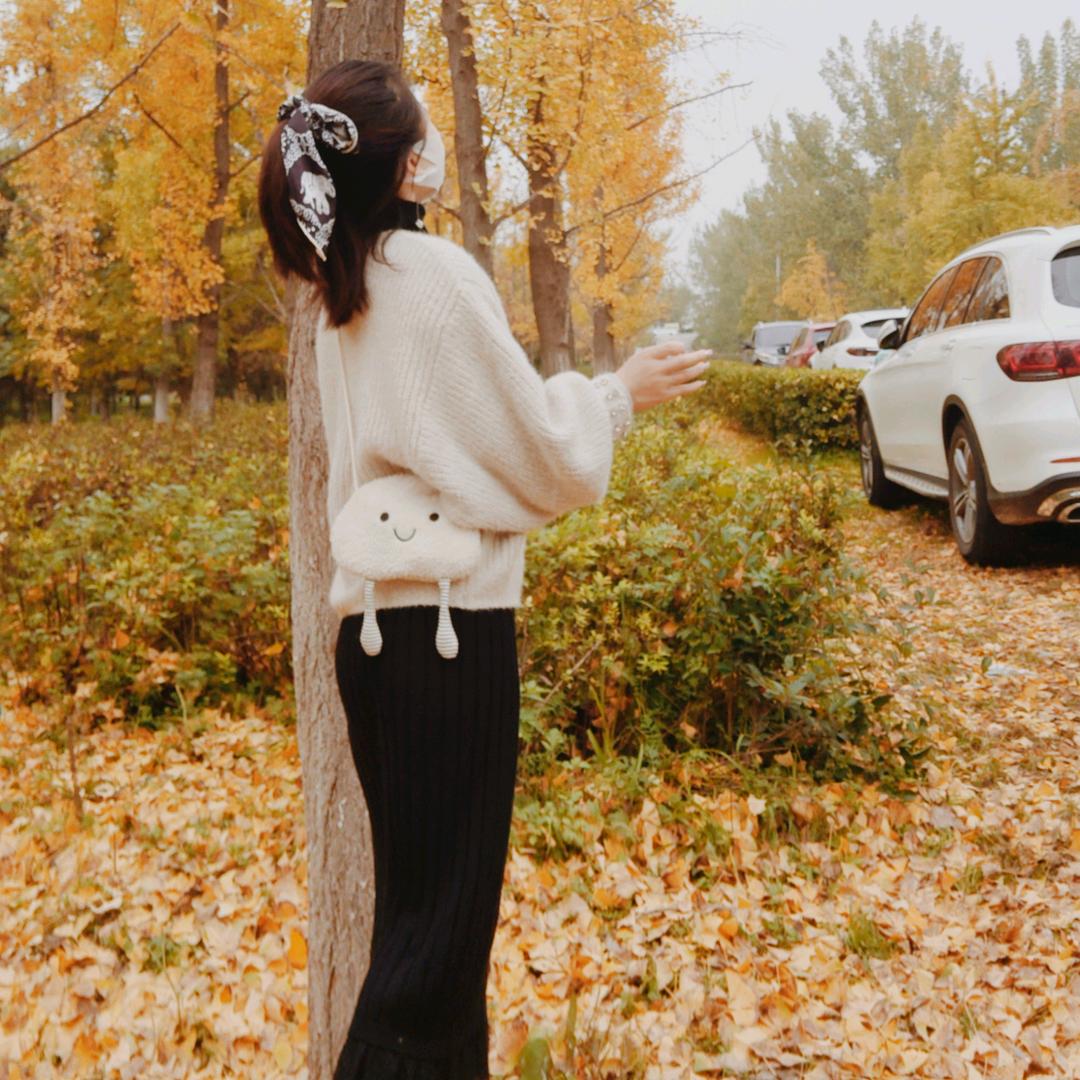 一个会美睫的化妆师（新号）