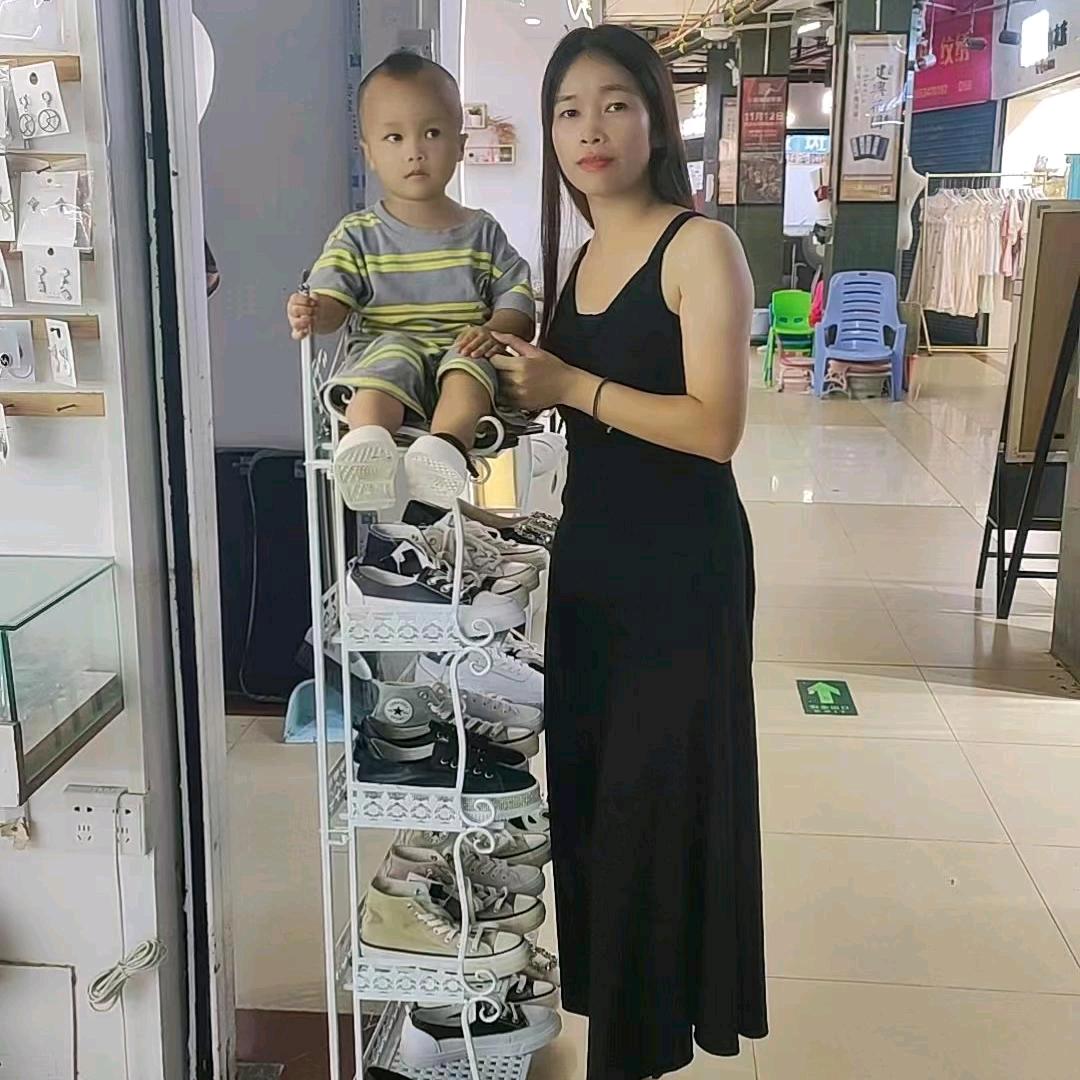 李多多