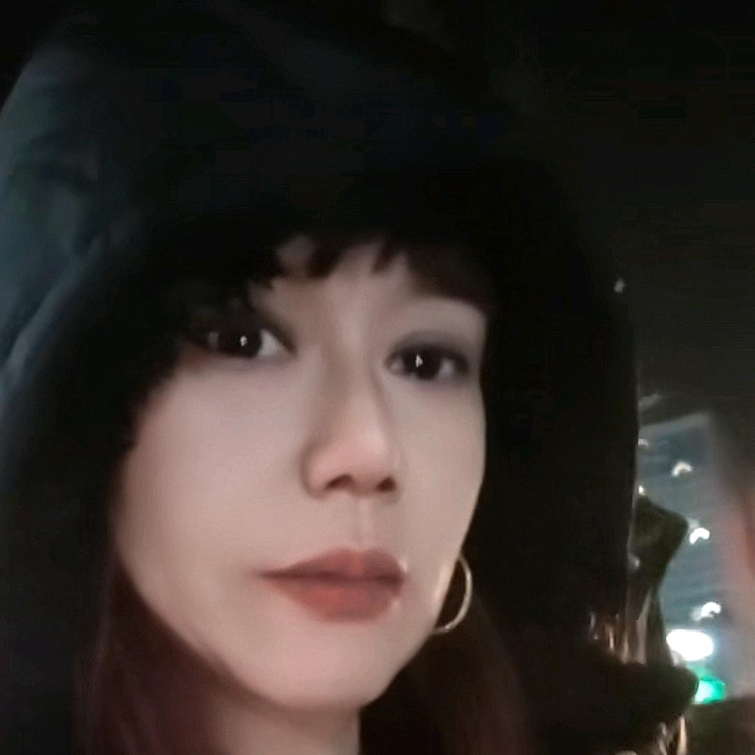 【被宠坏的女人】
