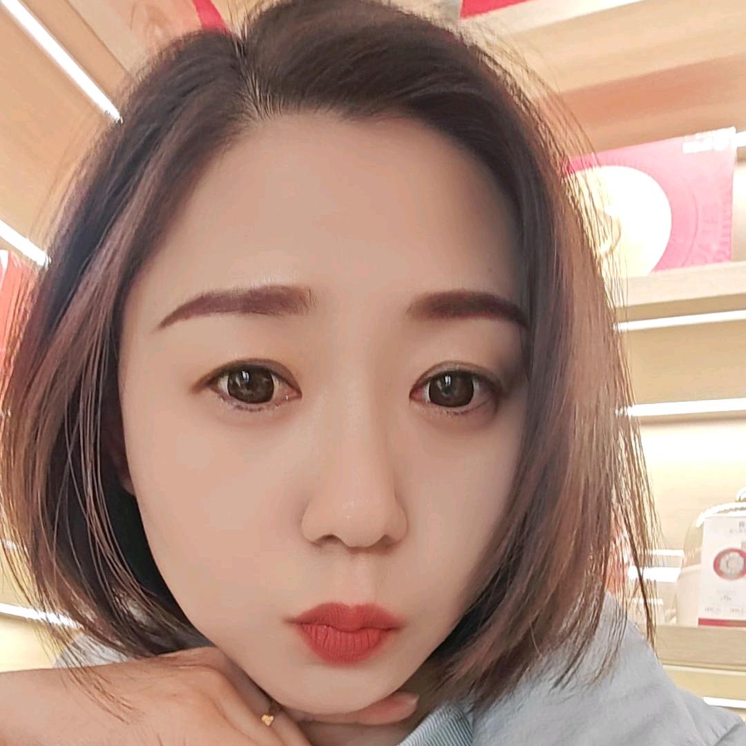 小甜心💋（拒接连赞  有关必回）