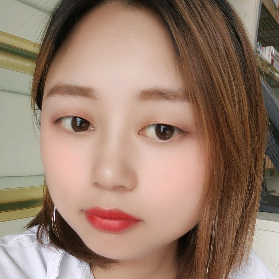 鑫吖吖
