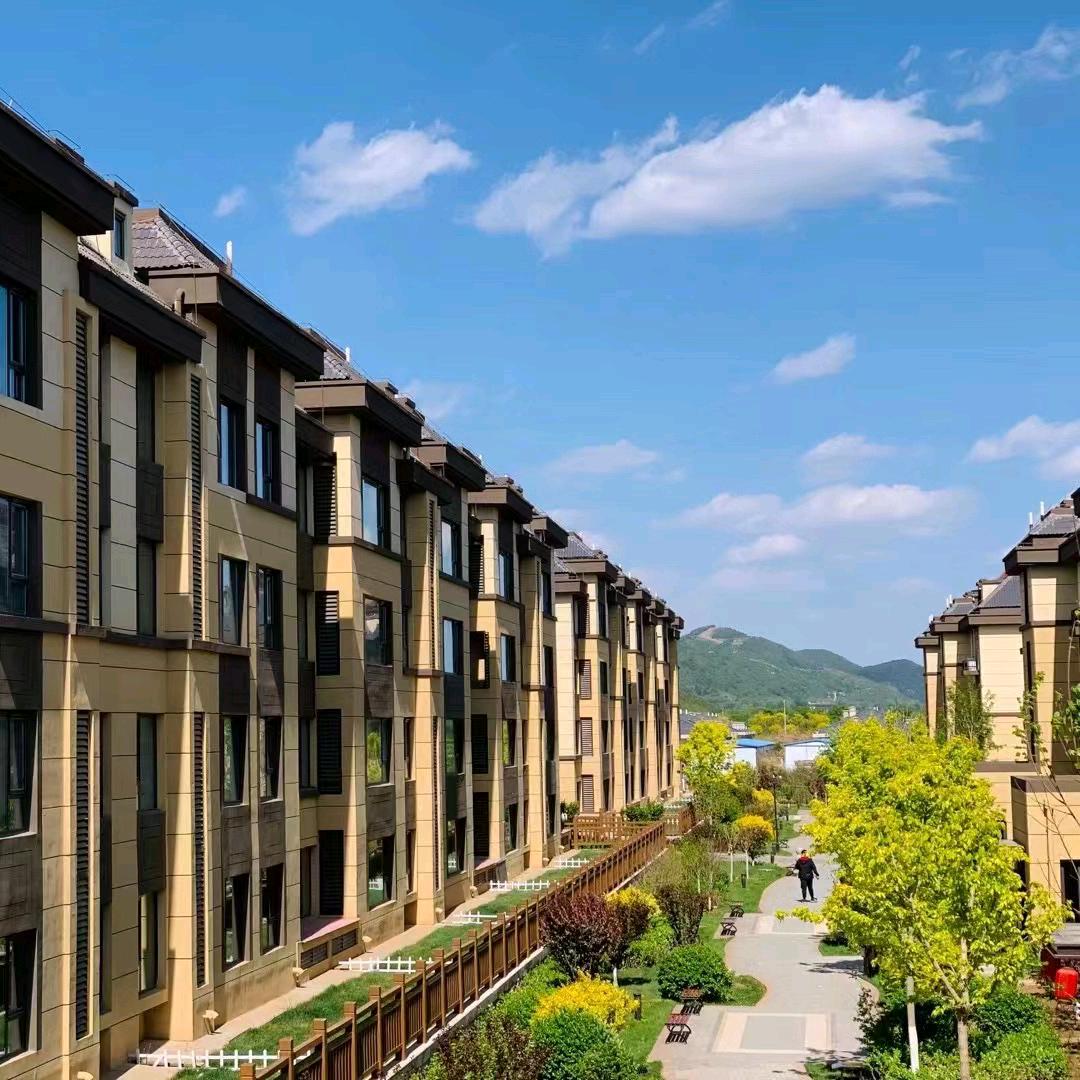 万事兴－碧水云天