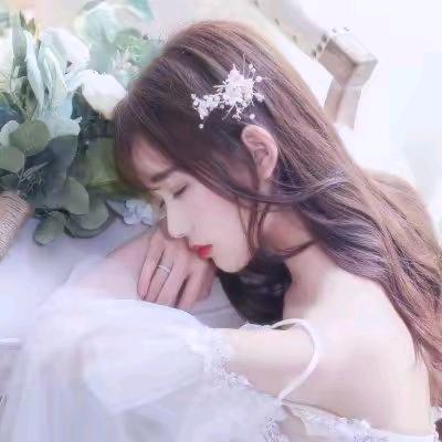 漂亮大美女累了累了自己心疼自己