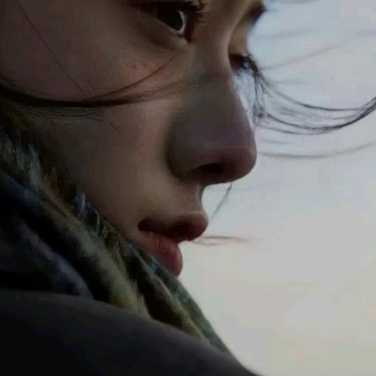 李.∧