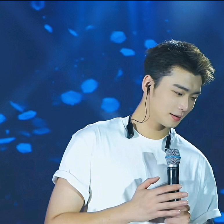 🍊顾帅帅（0824）