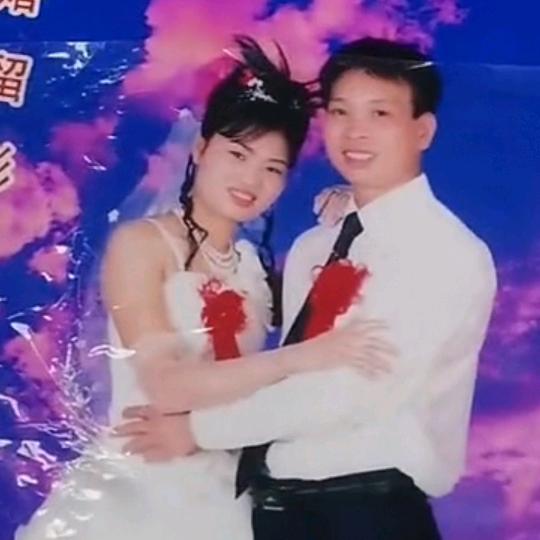 燕燕夫妇👨‍👩‍👧‍👦