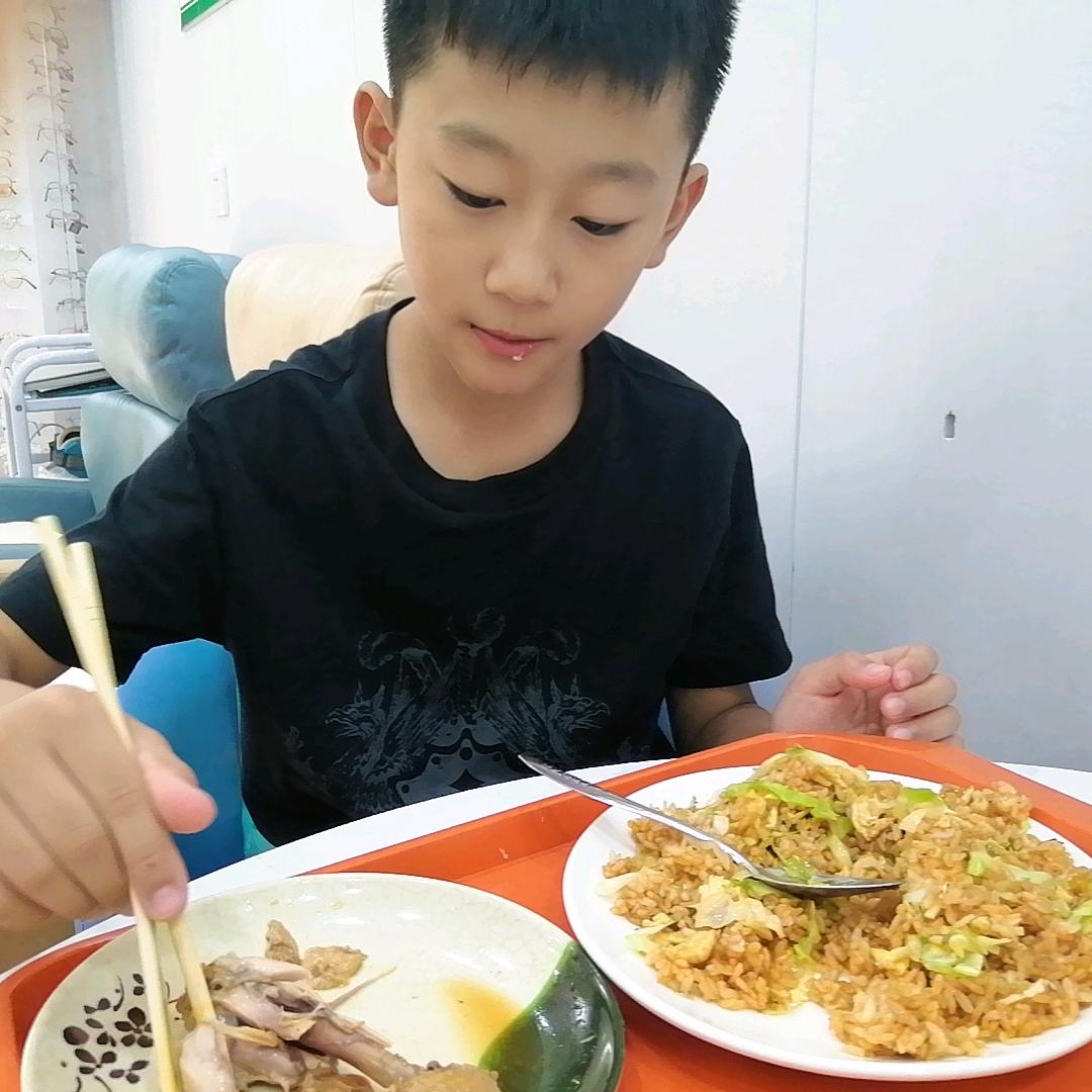 隔壁的阿喆