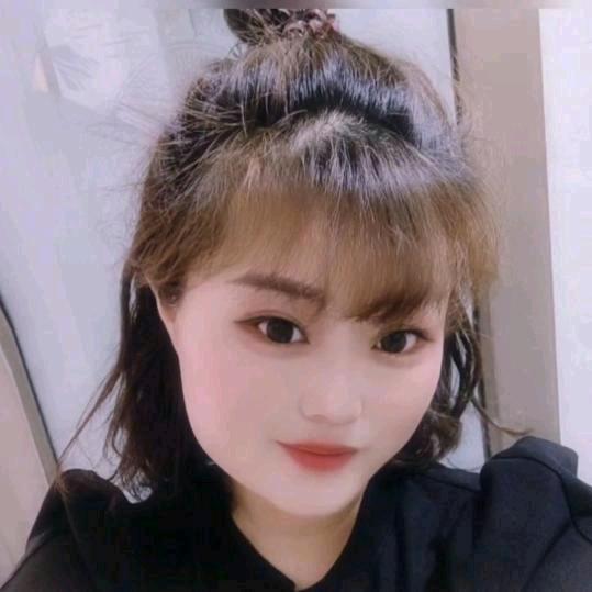 @卡车小姐姐