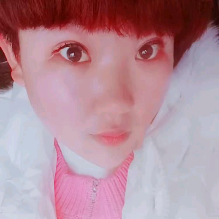 ╭( ′• o •′ )╭☞就是这个人！