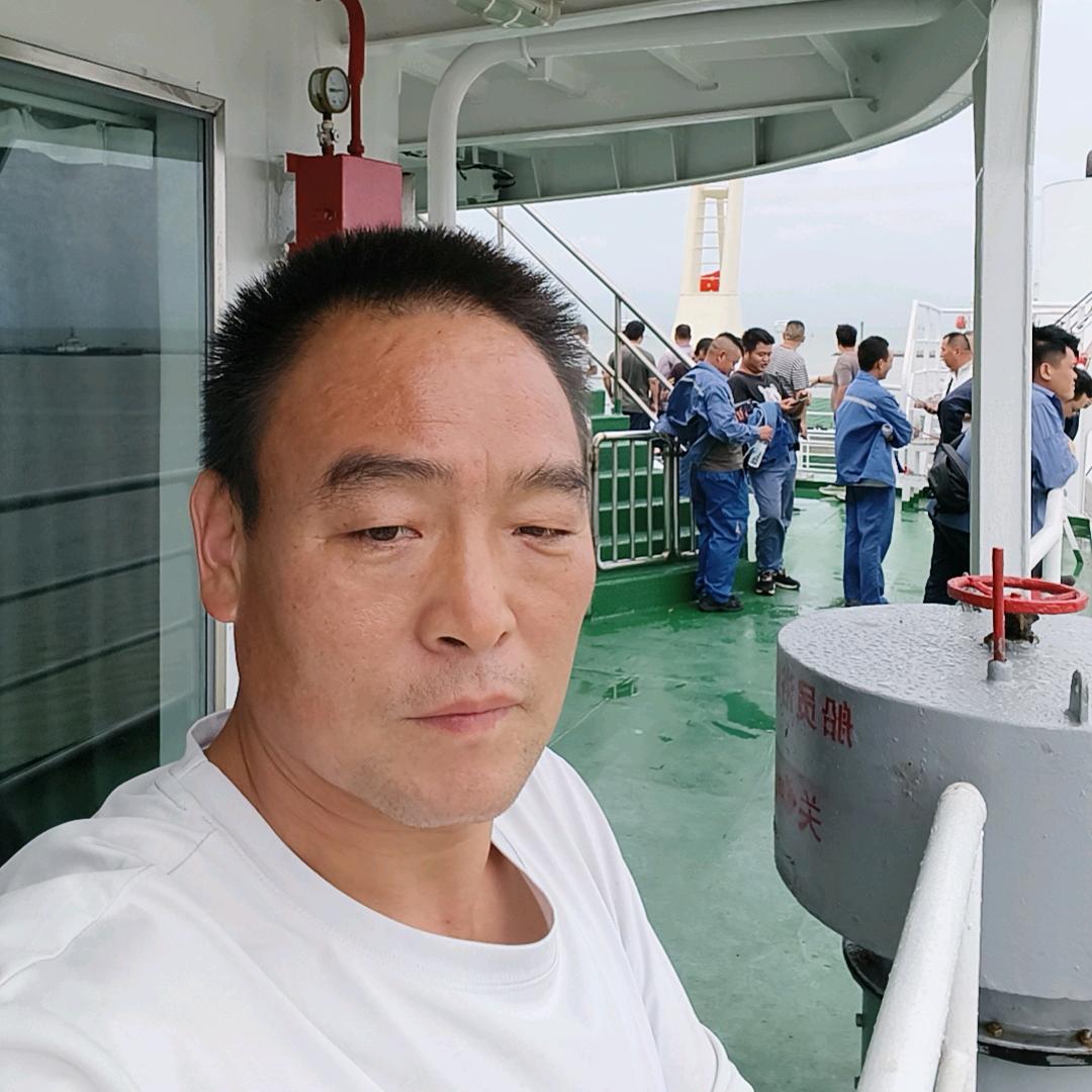 刘磊