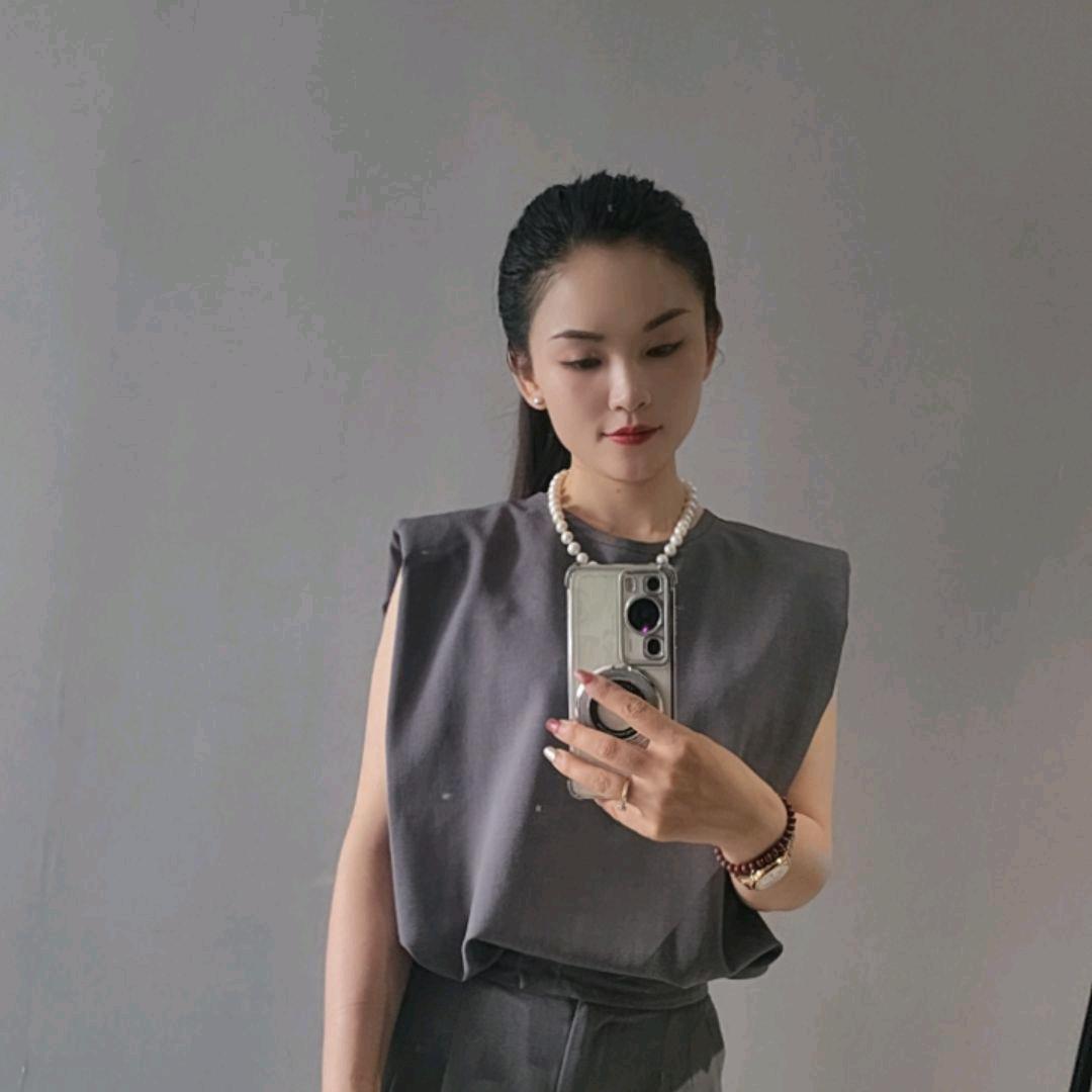 婷婷吖🧣