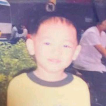 龚洋Young