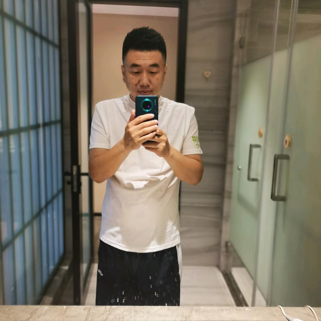 卖哈弗的小伟