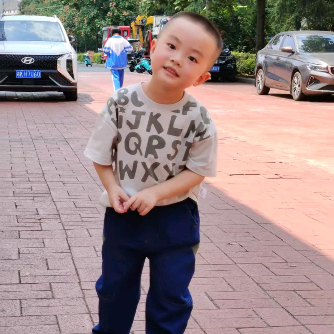 🚬ᥫᦸᐝ肖先森ᥫᦸᐝ🚬