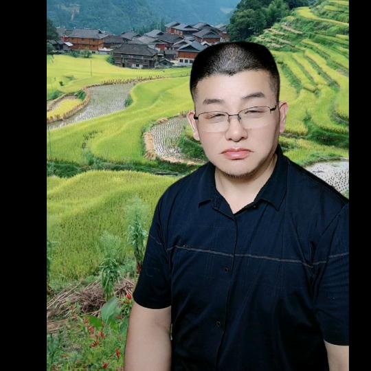盐城市盐南高新区黄传跃鞋吧