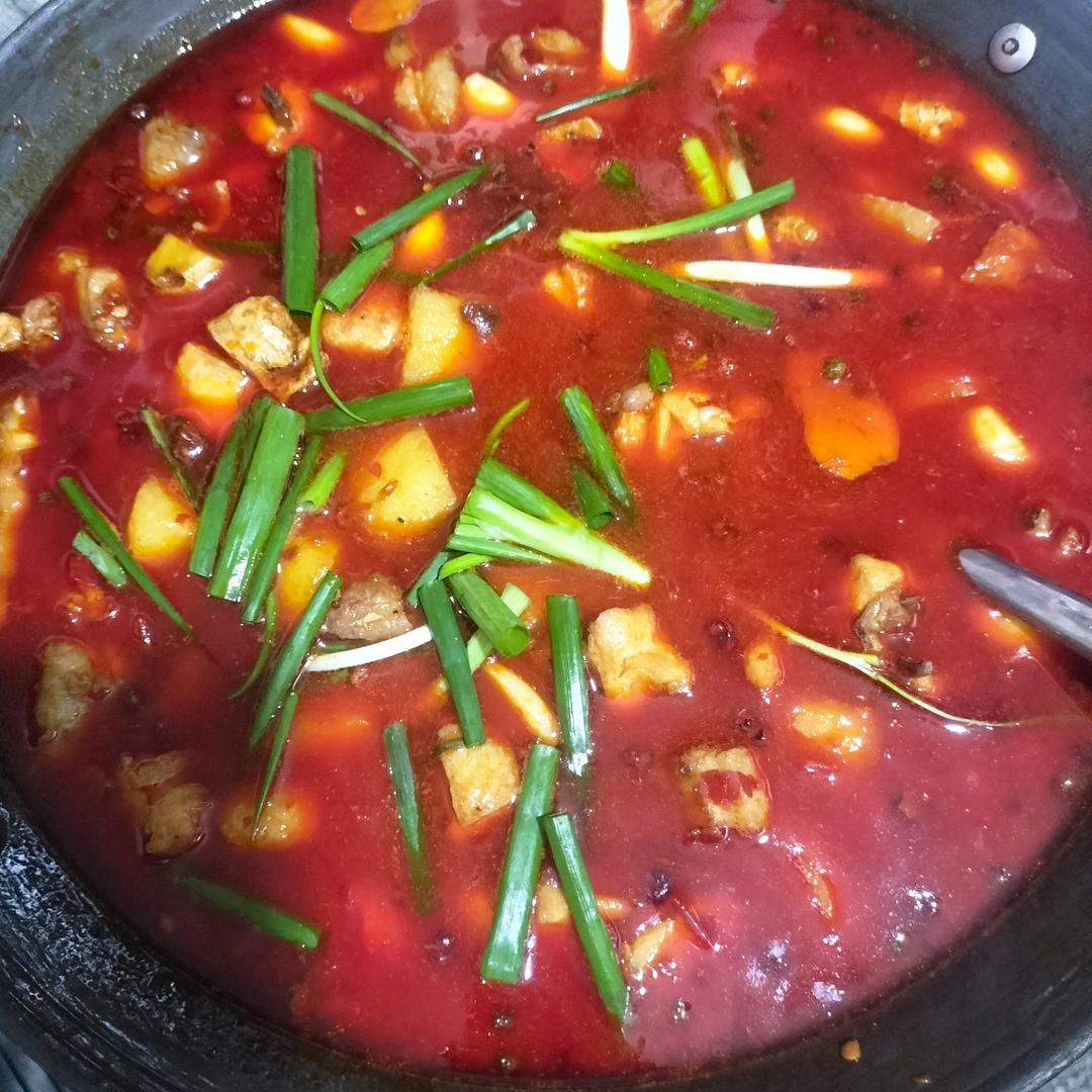 贵州地摊火锅烙锅（ 长河店镇东路9号）