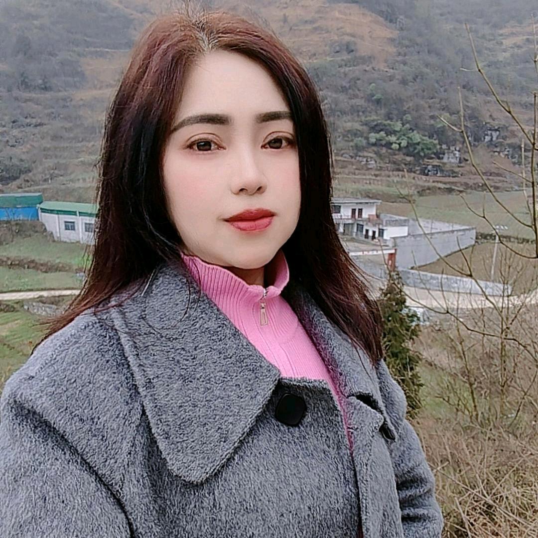 彩云姐（晚上8.36开播）