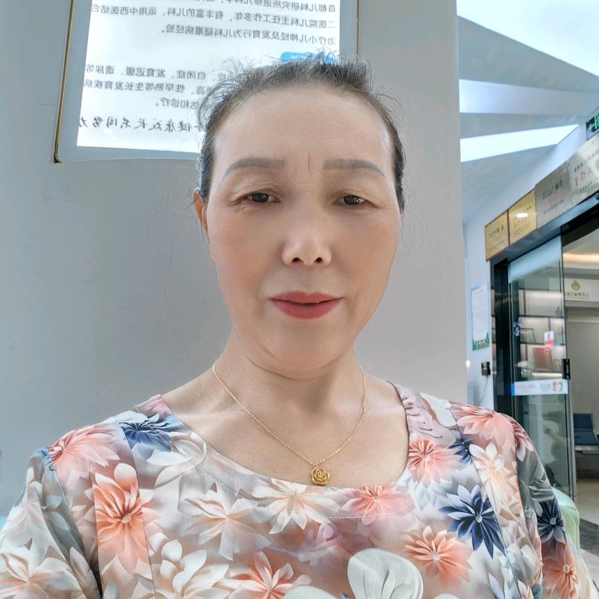 红霞姐