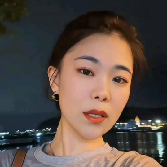 俩孩的妈