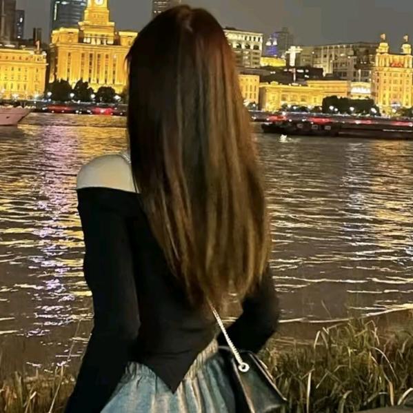 🎀一切随缘🎀