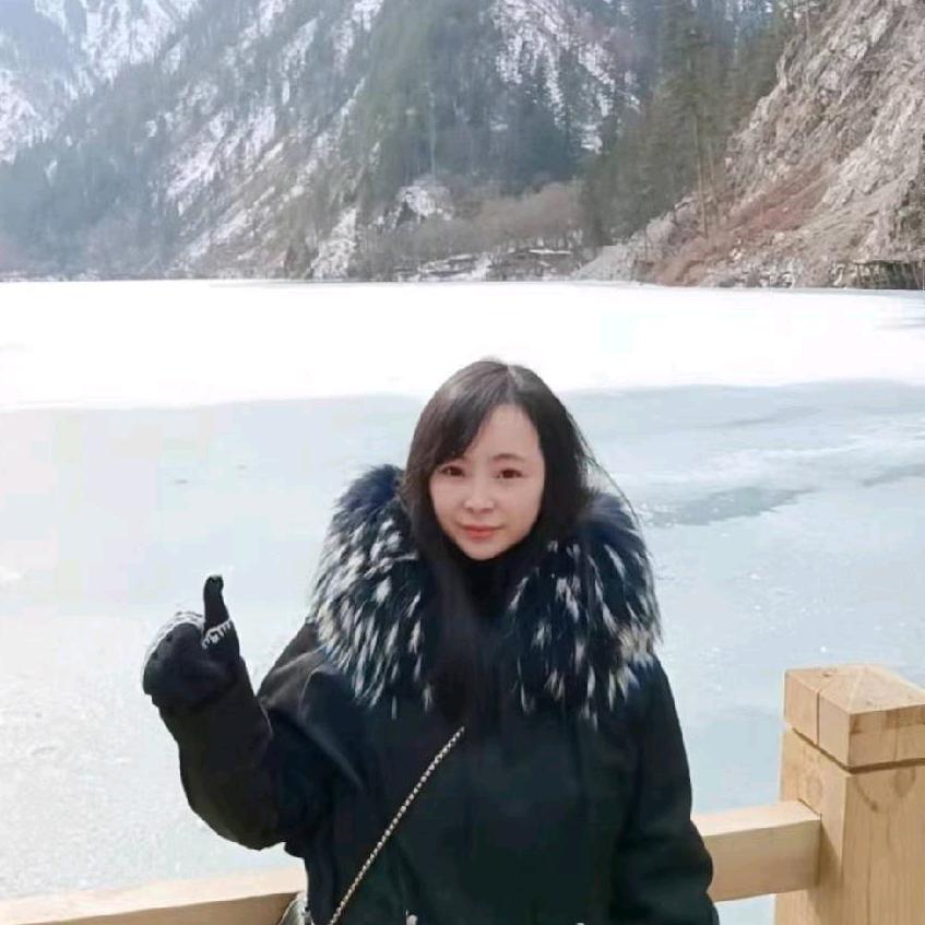 装饰设计师李艳