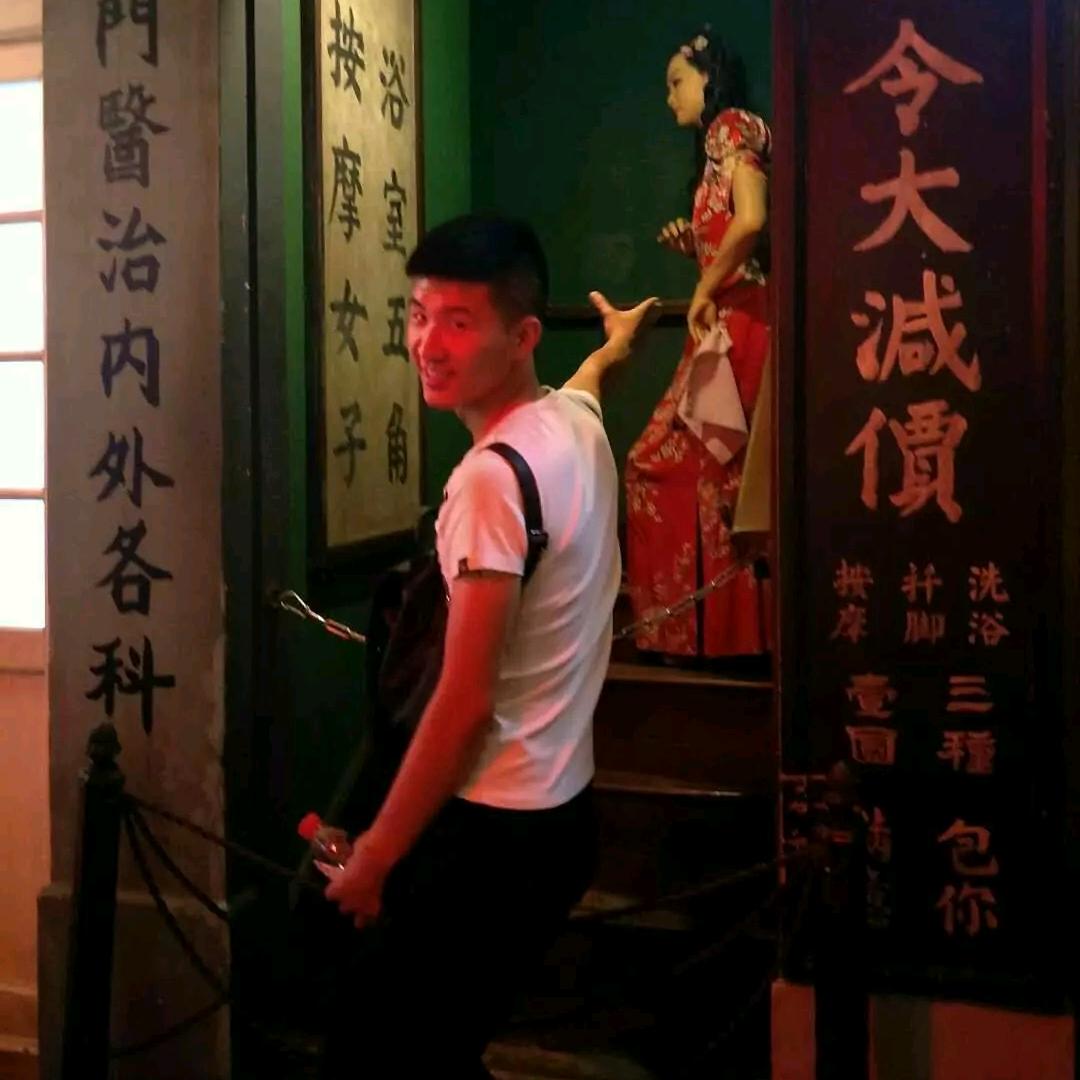 架子工团队   渝A