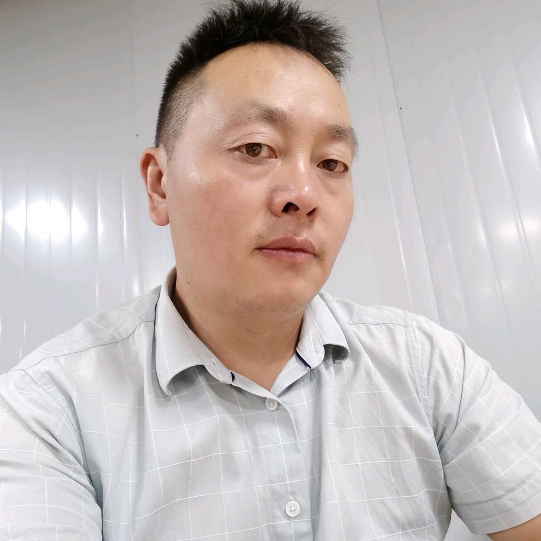 业余歌手：【郝启明】