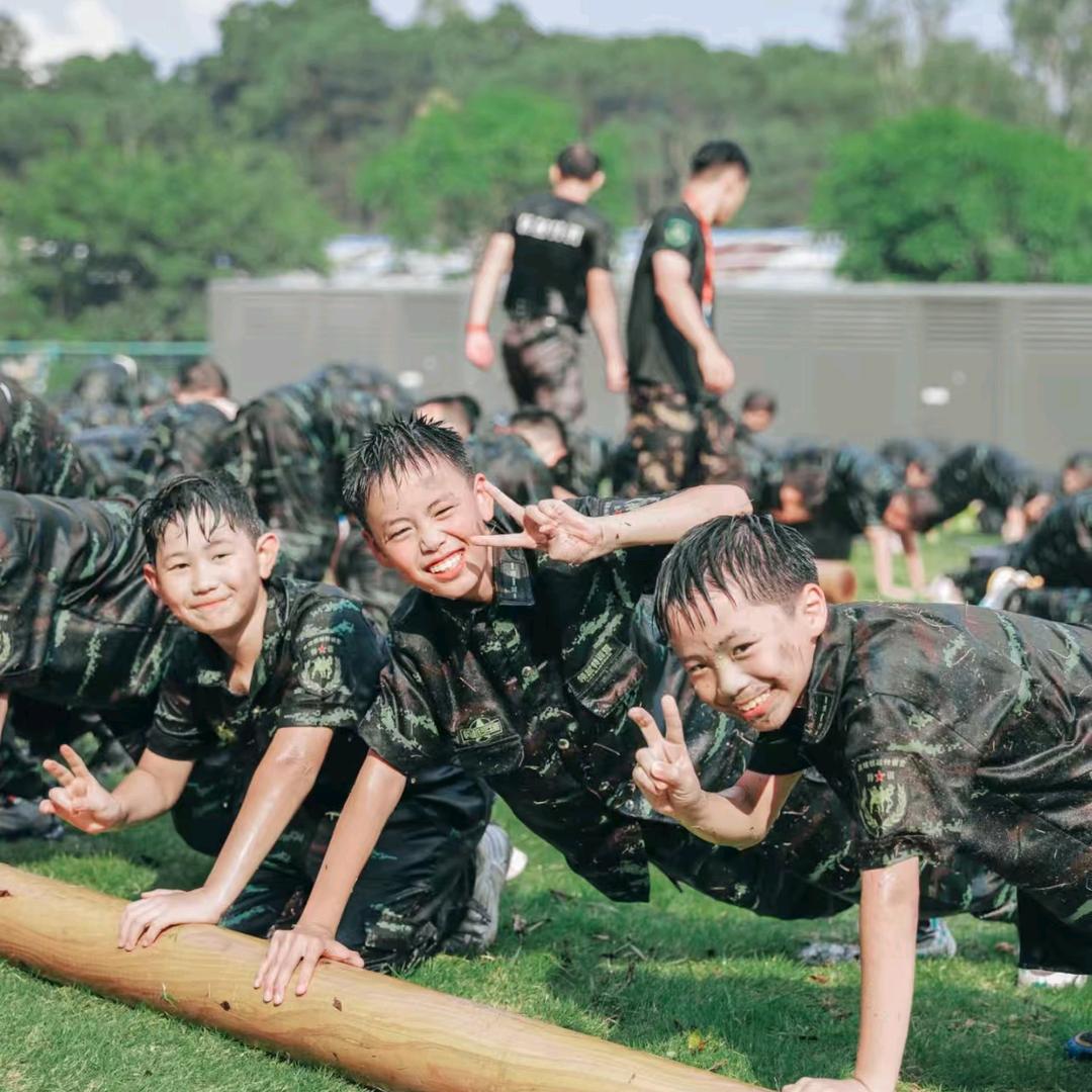 全封闭特训基地