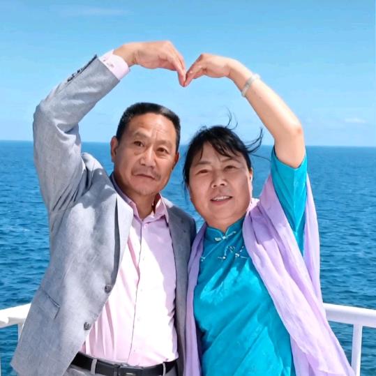 东哥与容儿平凡夫妻🌹🔥🎉