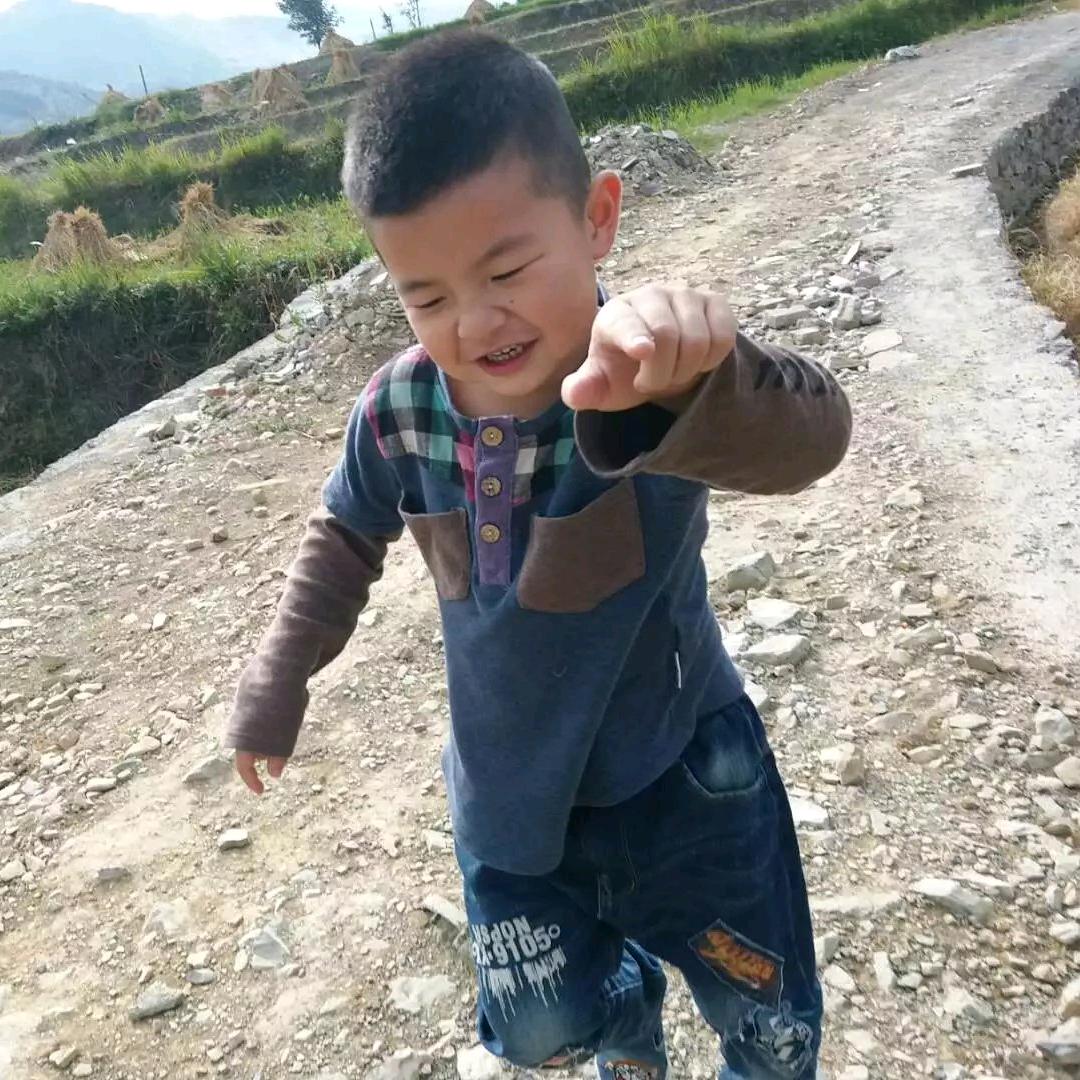 奋斗前行……