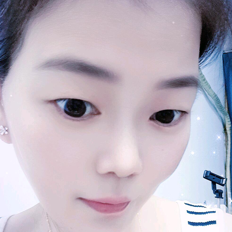 歌坊 橱窗有好物