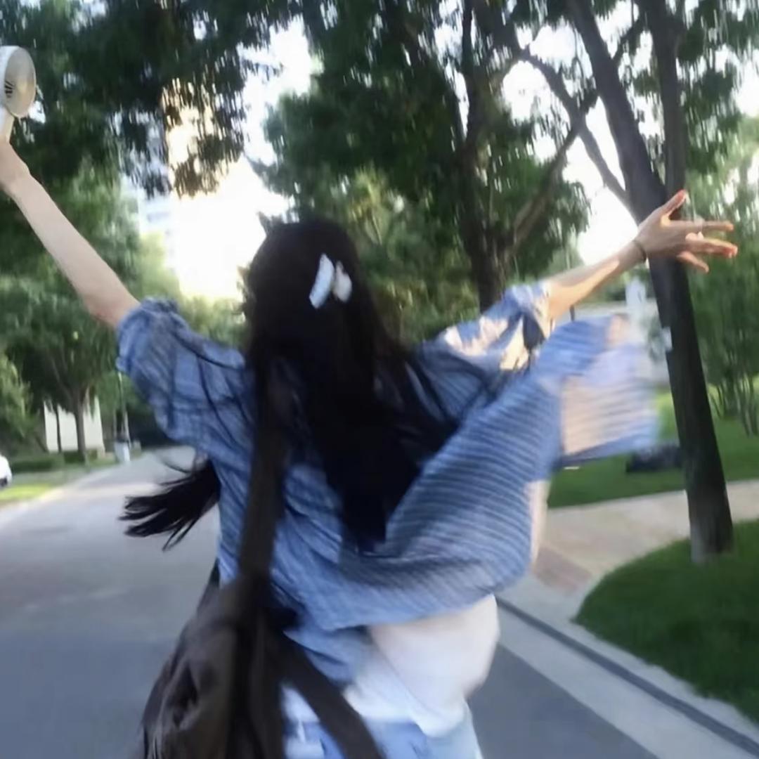 啊哈哈哈好恐怖好快啊🐚
