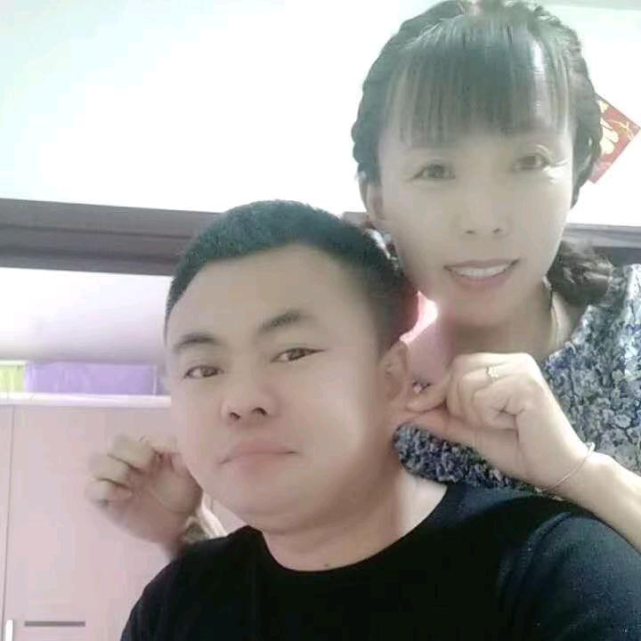 秋玲