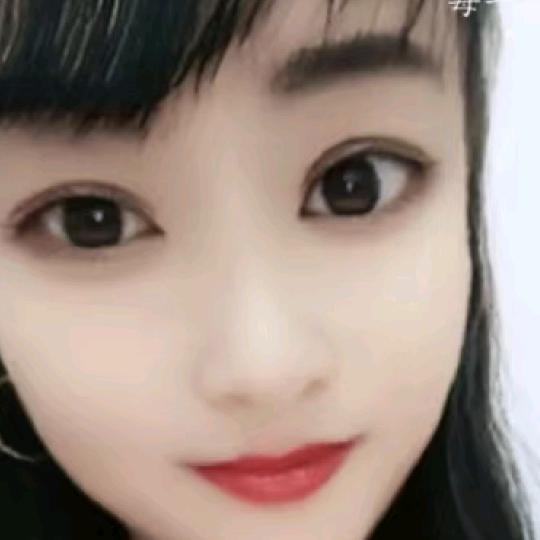 情依依