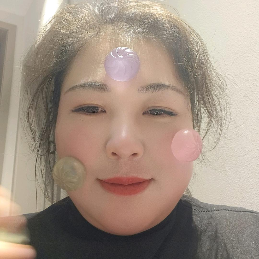 桃园菜市场北门，娜娜牛肉铺