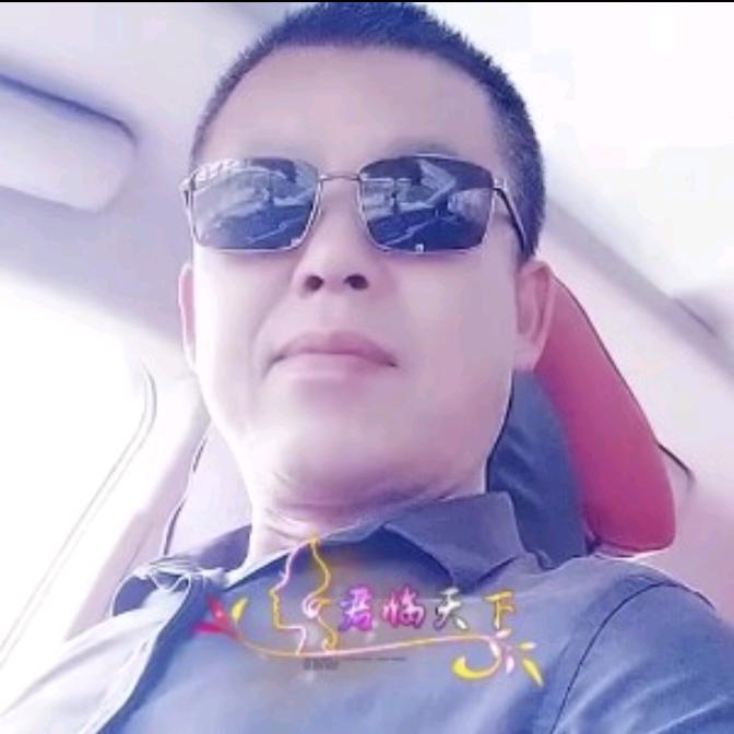 铮铮男儿