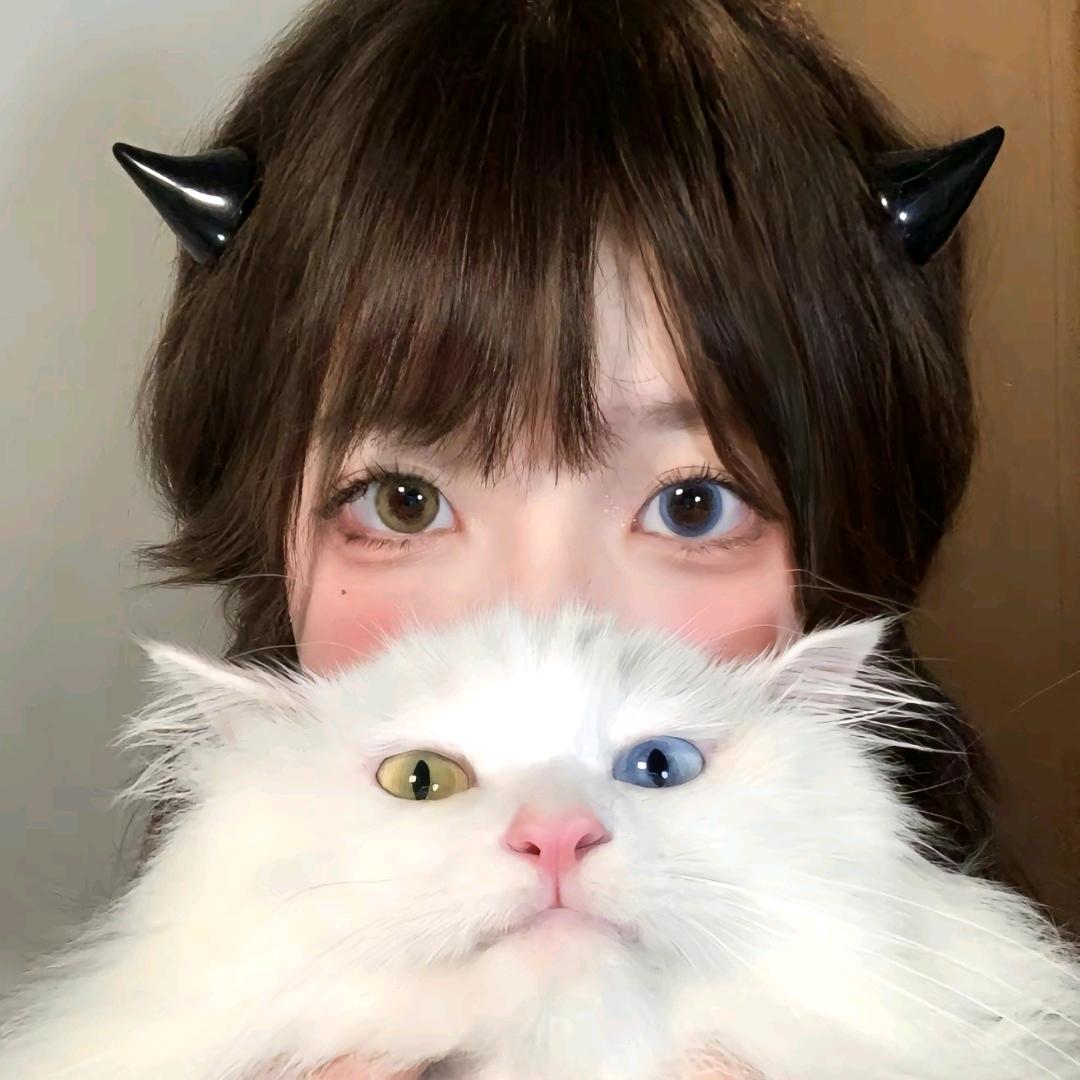 ⌯'Ⱉ'⌯੭ﾞ🐾