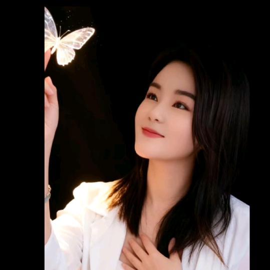 明明很可爱♥一碗小米周