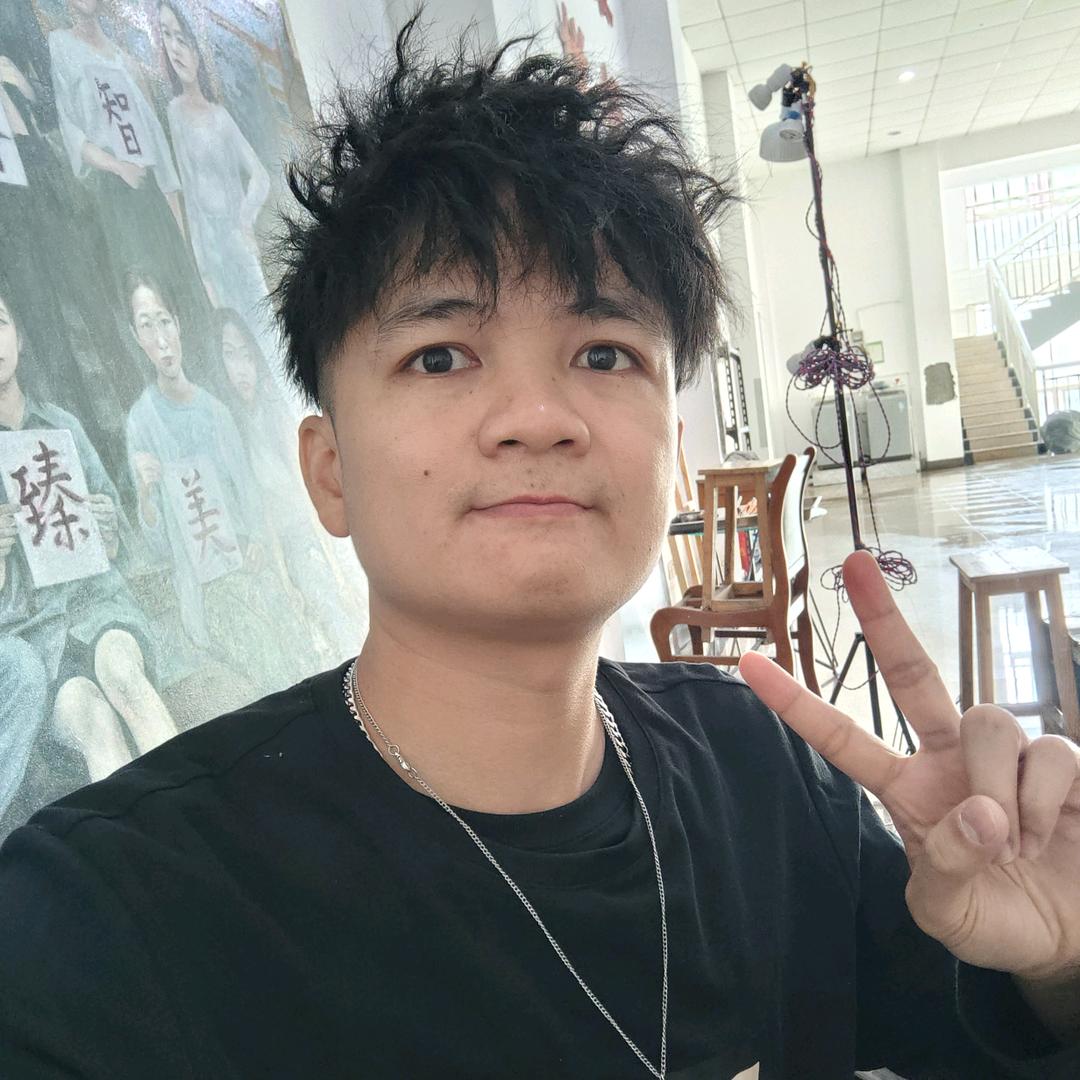 就是李聯振!😏😏😏