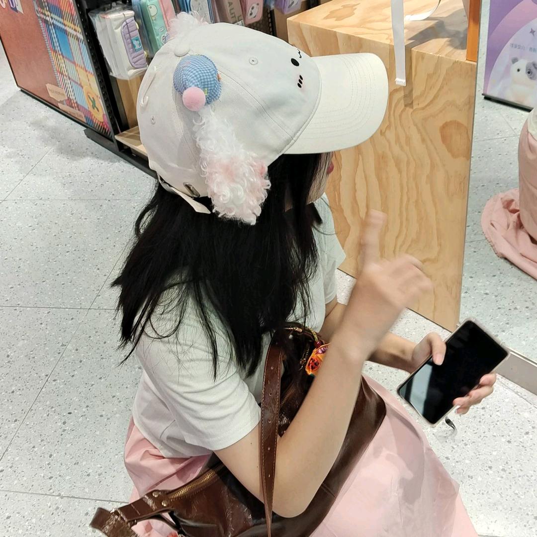 想好好睡觉.🍂