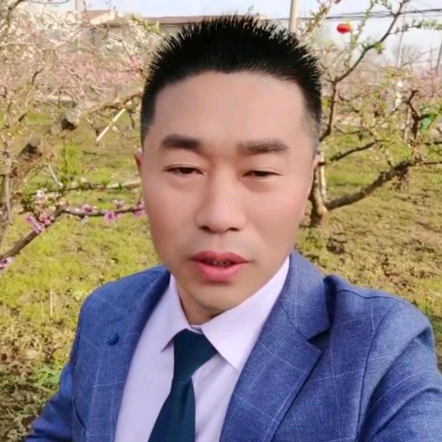 拆迁哥：晚7点28开播