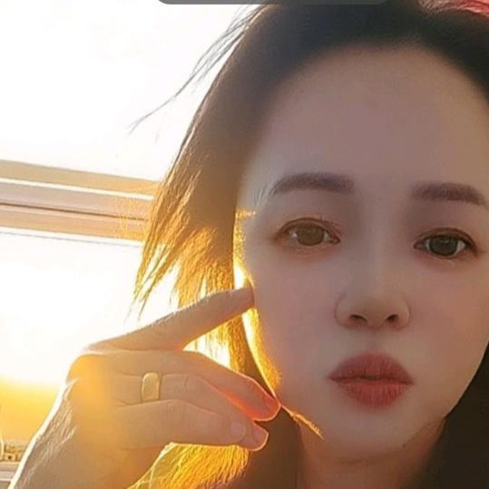 王女士