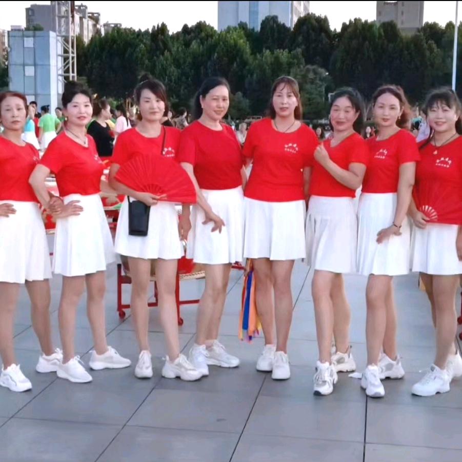 卢氏雪儿战鼓鼓舞团  （收新学员）