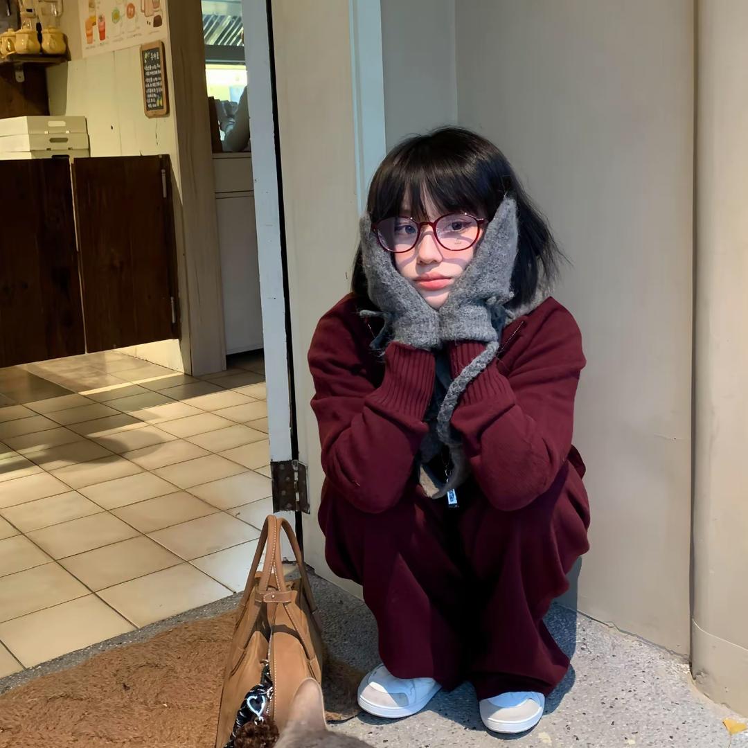 Yyy