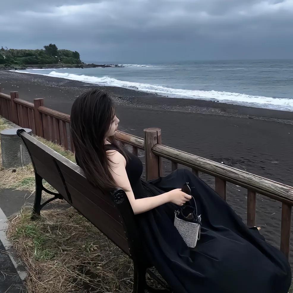 莹莹
