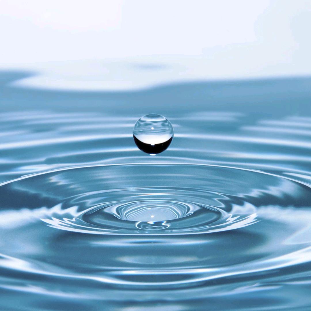 水