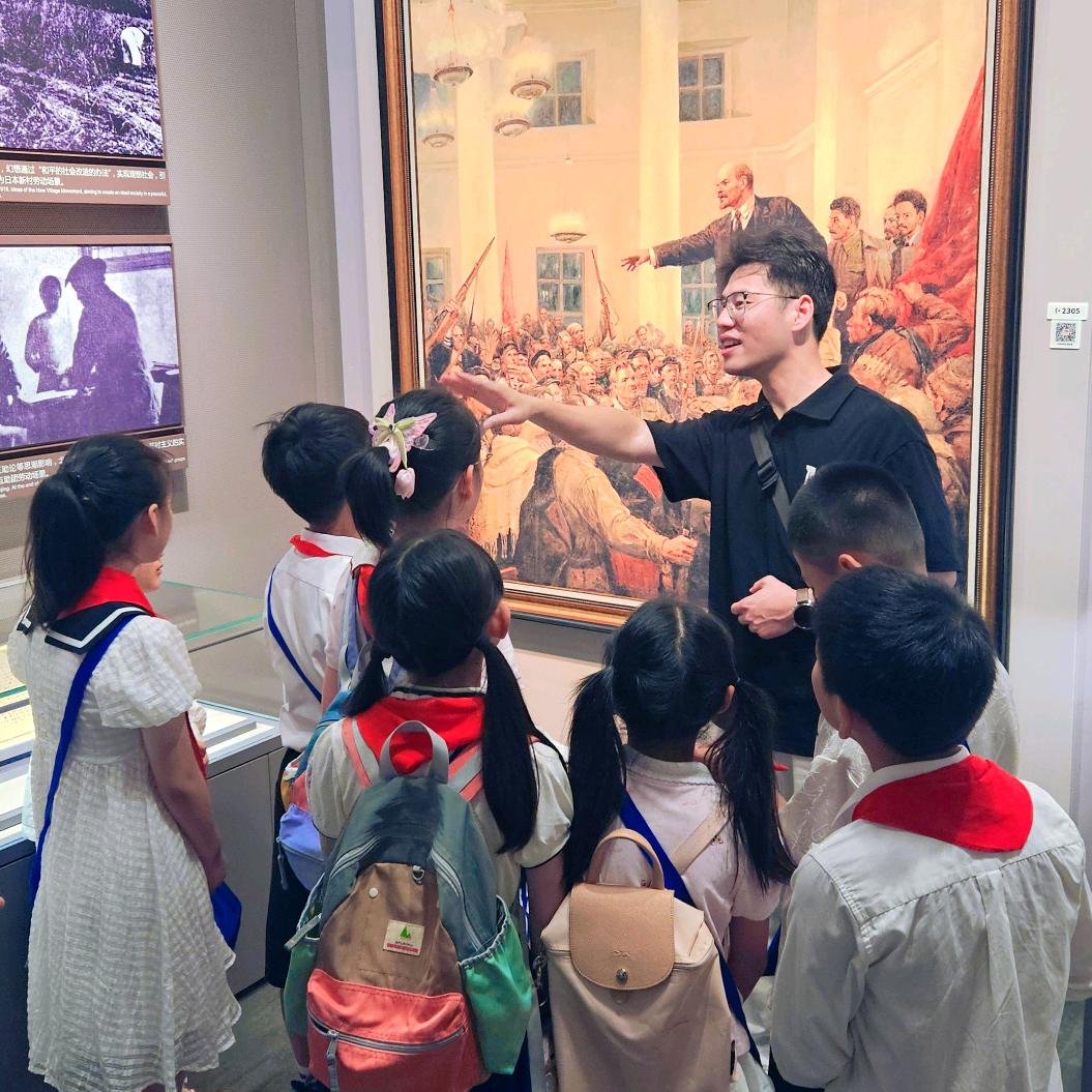 教主持的蔡蔡老师