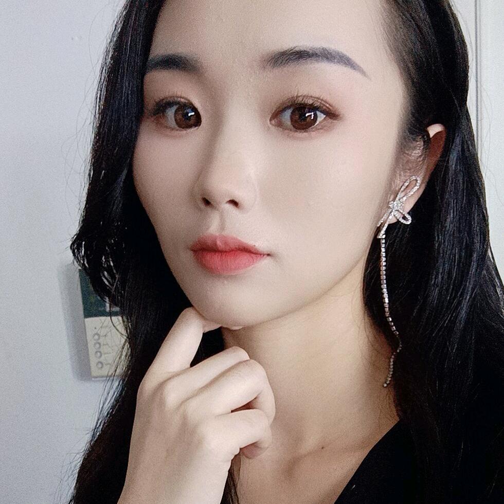 名剪烫染美容美发店