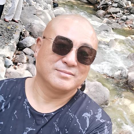 恐龙，60岁大叔也要抖一抖