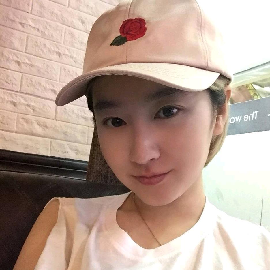 不莱彤